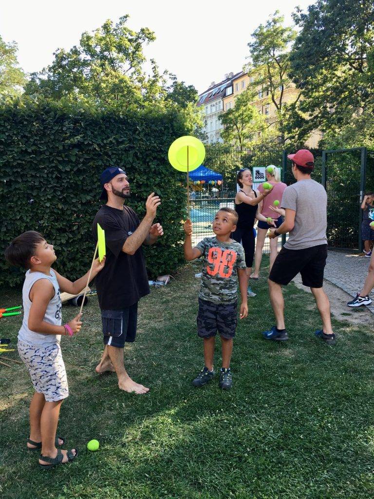 Žonglování pro veřejnost - Beztíže 2020